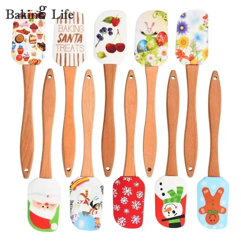 New Christmas Wooden Handle Kitchen Fondant Cake Cream Spatula Silicone Butter Scraper Kitchen Baking Tools Espatula Silicona