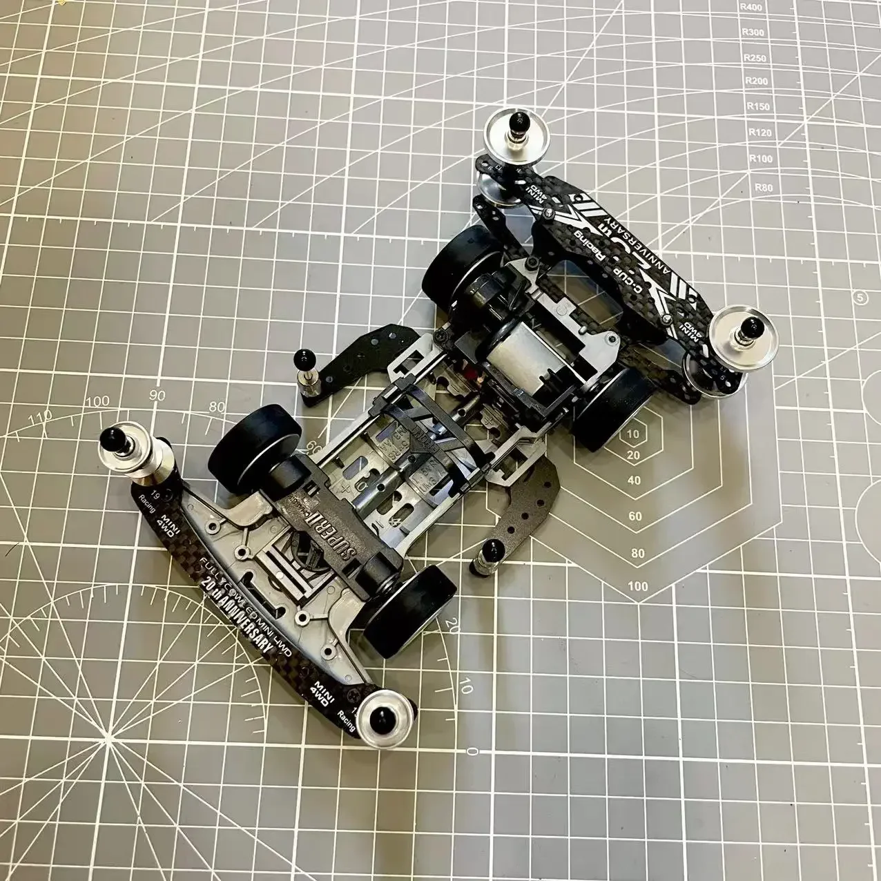 

Tiangong four-wheel drive car modification four-wheel drive brother/four-wheel kid race final