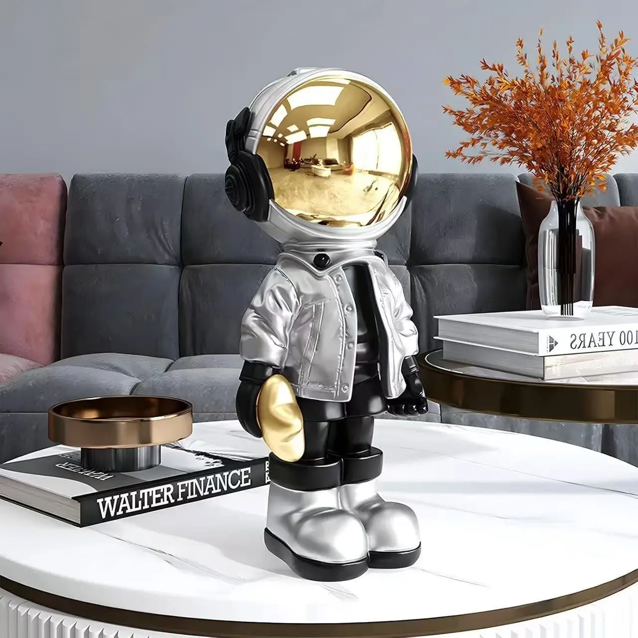 Modern Astronaut Figurine Creative Spaceman Ornament Desktop Statue Home Decor for Living Room Bookcase Office Shelf Gift