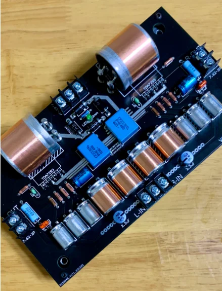 Point-to-Point Wiring Audio Amplifier Board, Horizontal Capacitor Layout Compatible with TDA7293