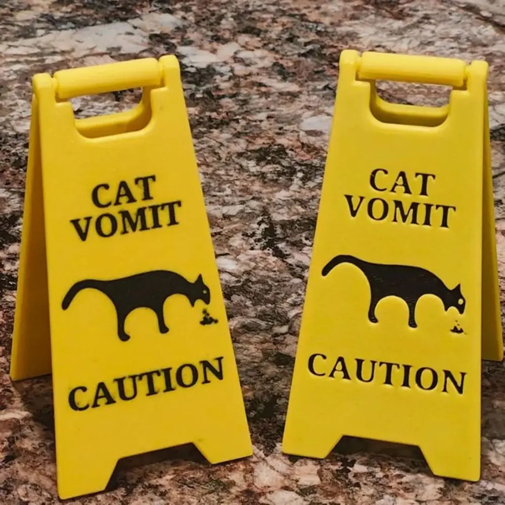 2 PCS Fashion Wet Floor Warning Sign Yellow Bright Dog Vomit Sign Safety Polylactide Cat Vomit Sign Gift