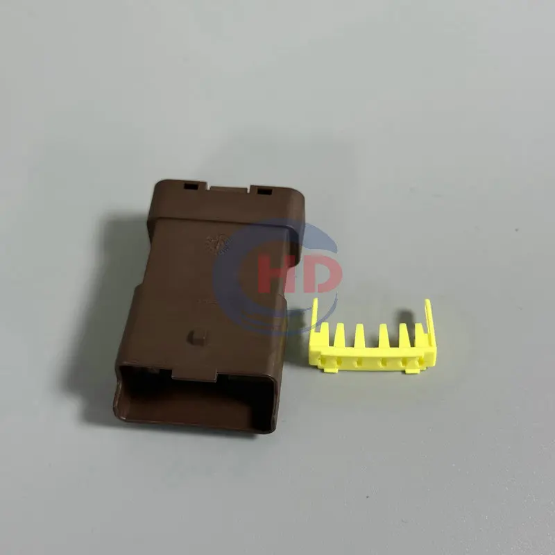 1-20 sets 6-Pin Waterproof Fuel Pump Wiring Terminal Socket 211PL062S1049 211PC062S1049