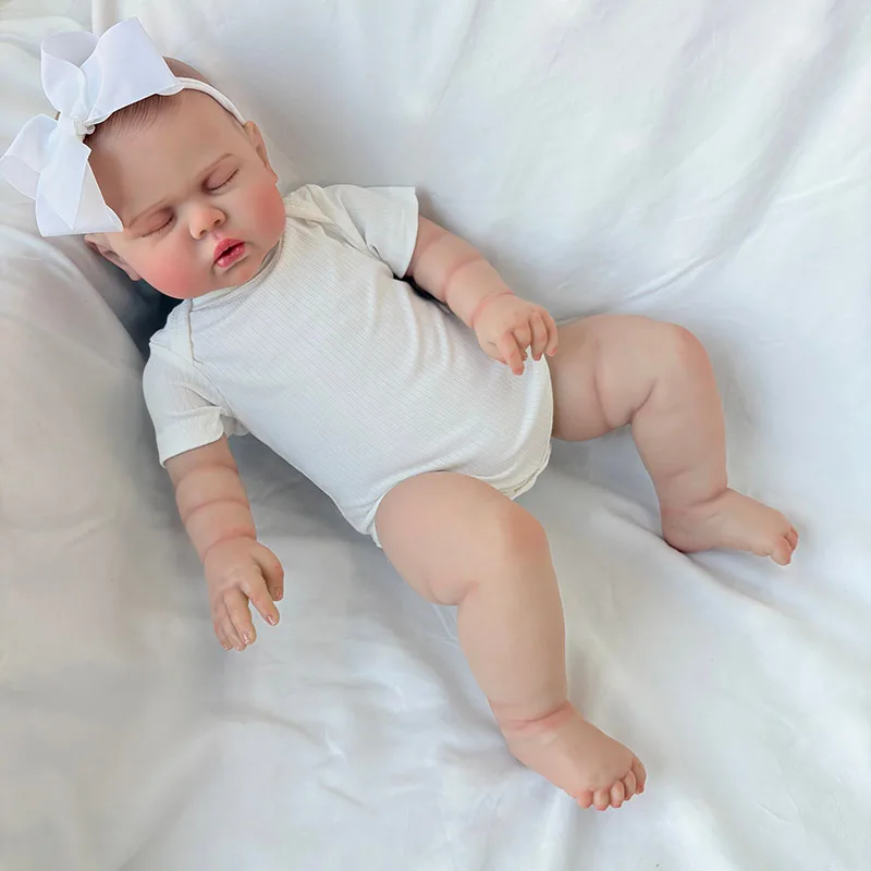 60cm Pickle Weiche Baumwollkörper Lebensechte Reborn Kleinkind-Puppe Kuschelige Baby-Mädchen-Puppe