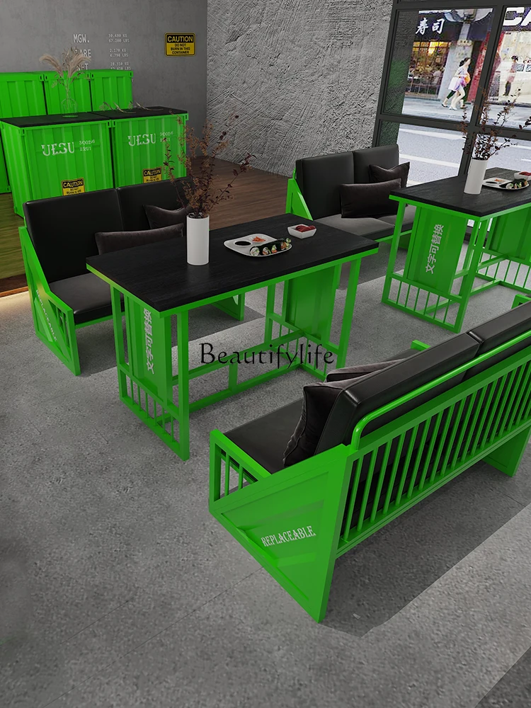 

Industrial Style Tables and Chairs Coffee Shop Rest Area Bar Barbecue Shop Music Restaurant Booth Sofa