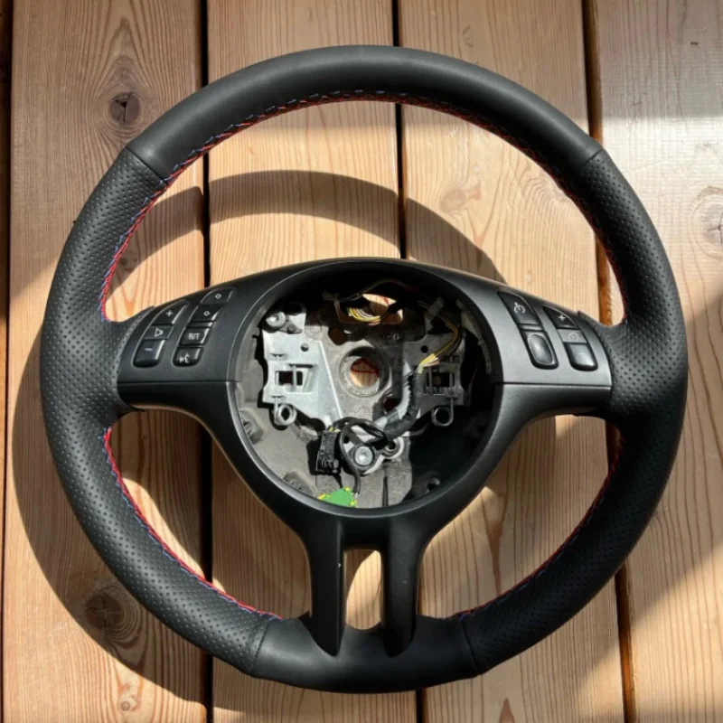Image of Maßgeschneiderte DIY Anti-Rutsch-Leder-Lenkradhülle für BMW X5, passend für Z3, E36, 3er Serie, E46, 5er Serie, E39, E53, Innenraumzubehör.