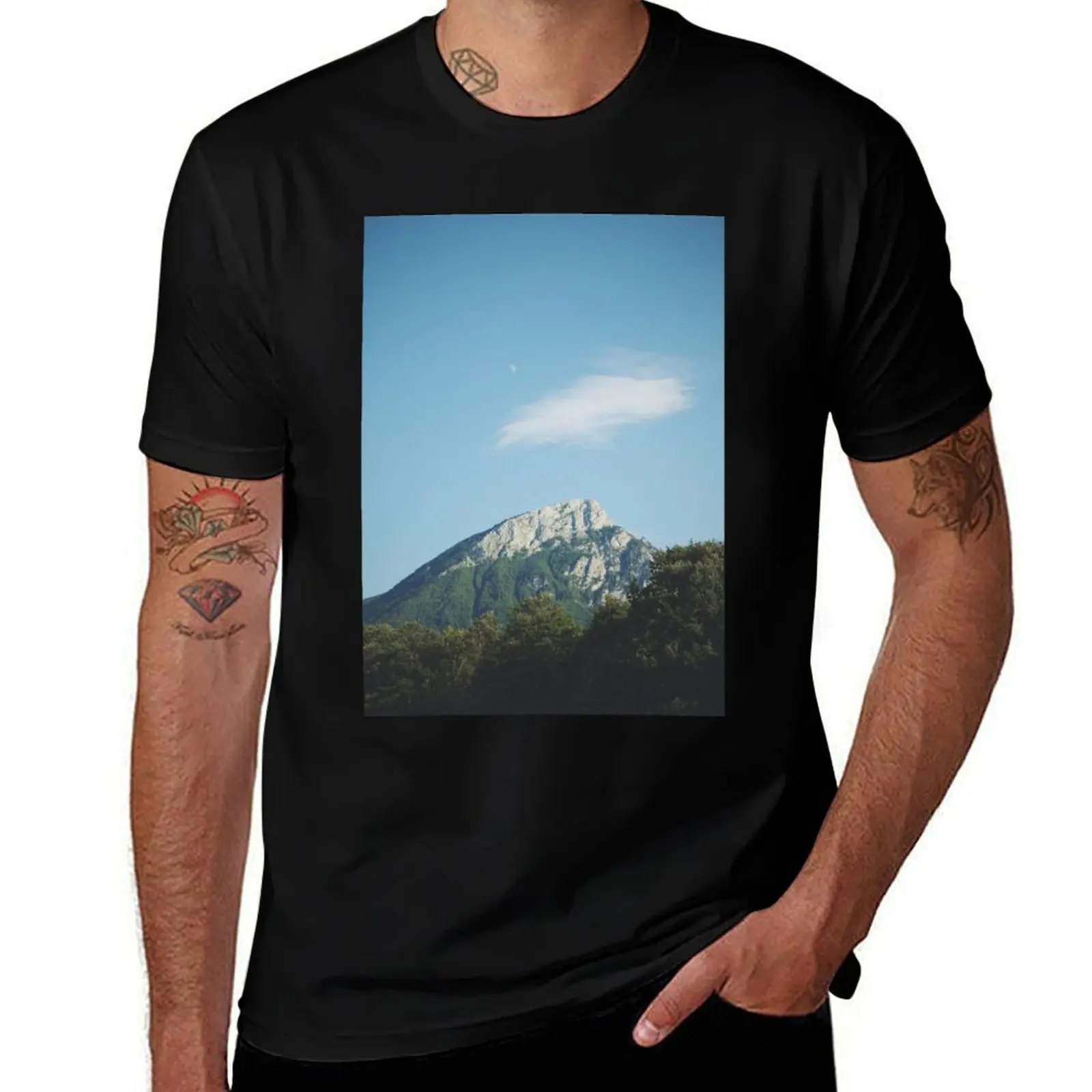 Mountains in the background VIII T-Shirt Basic Plain Tee for Spring and Summer T-Shirt