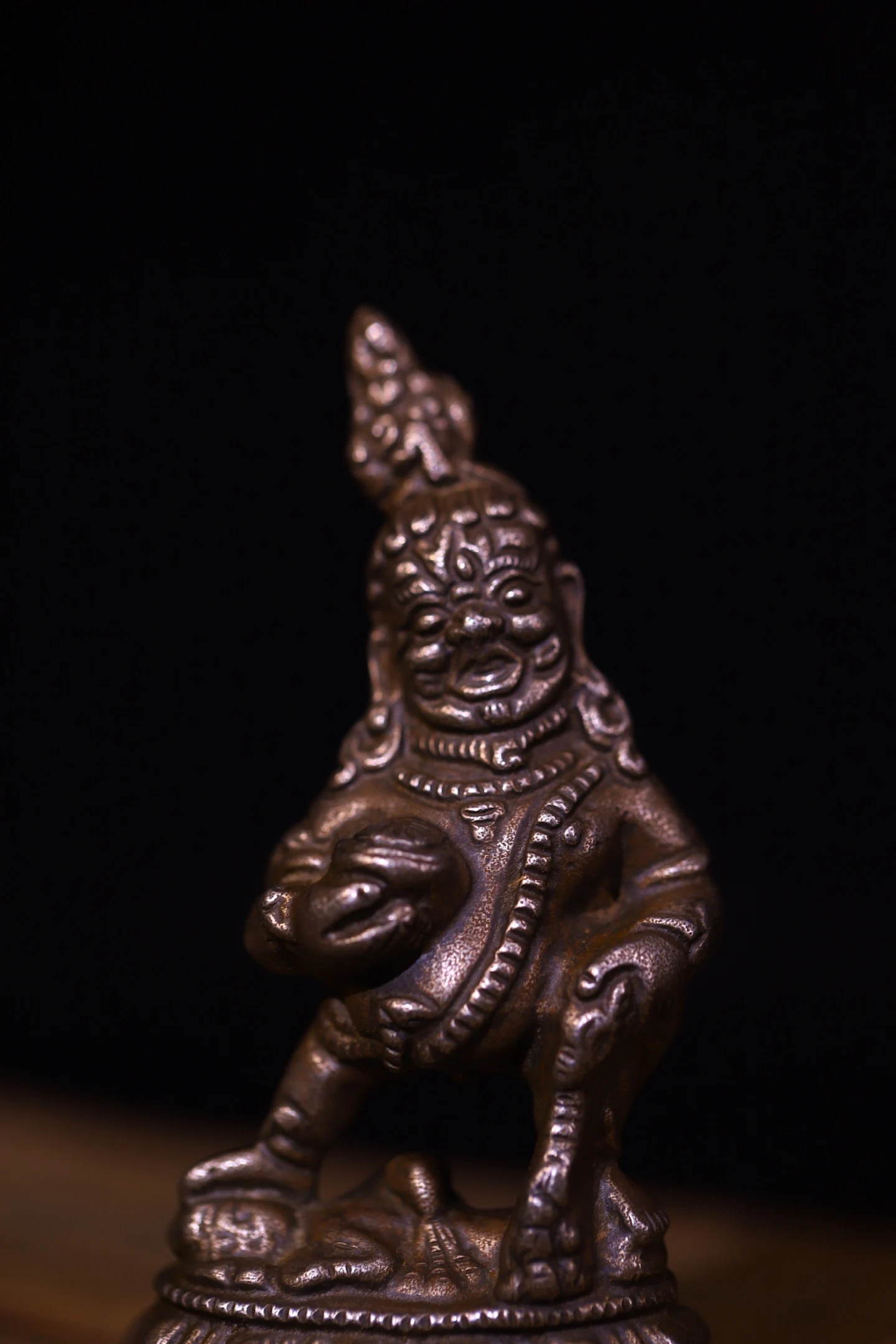 Nepalese Temples Old Tiantie Gilded Black God of Wealth Standing Buddha Lotus Terrace Amulet Worship Hall Town house
