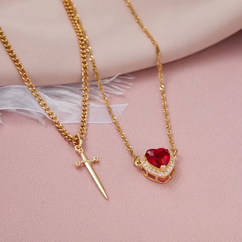 Kalung pasangan kristal, Set kalung Pedang dan hati perhiasan mawar kotak hadiah baja tahan karat untuk Wanita Pria pacar laki-laki