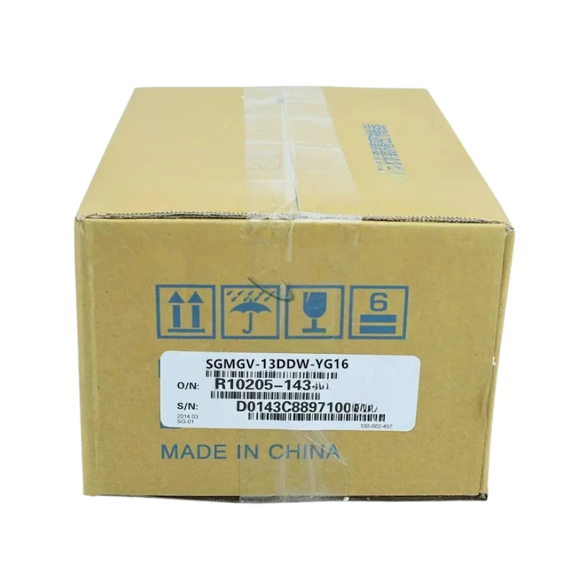 

Новый серводвигатель Yaskawa SGMGV-13DDW-YG16 Гарантия 1 год на складе