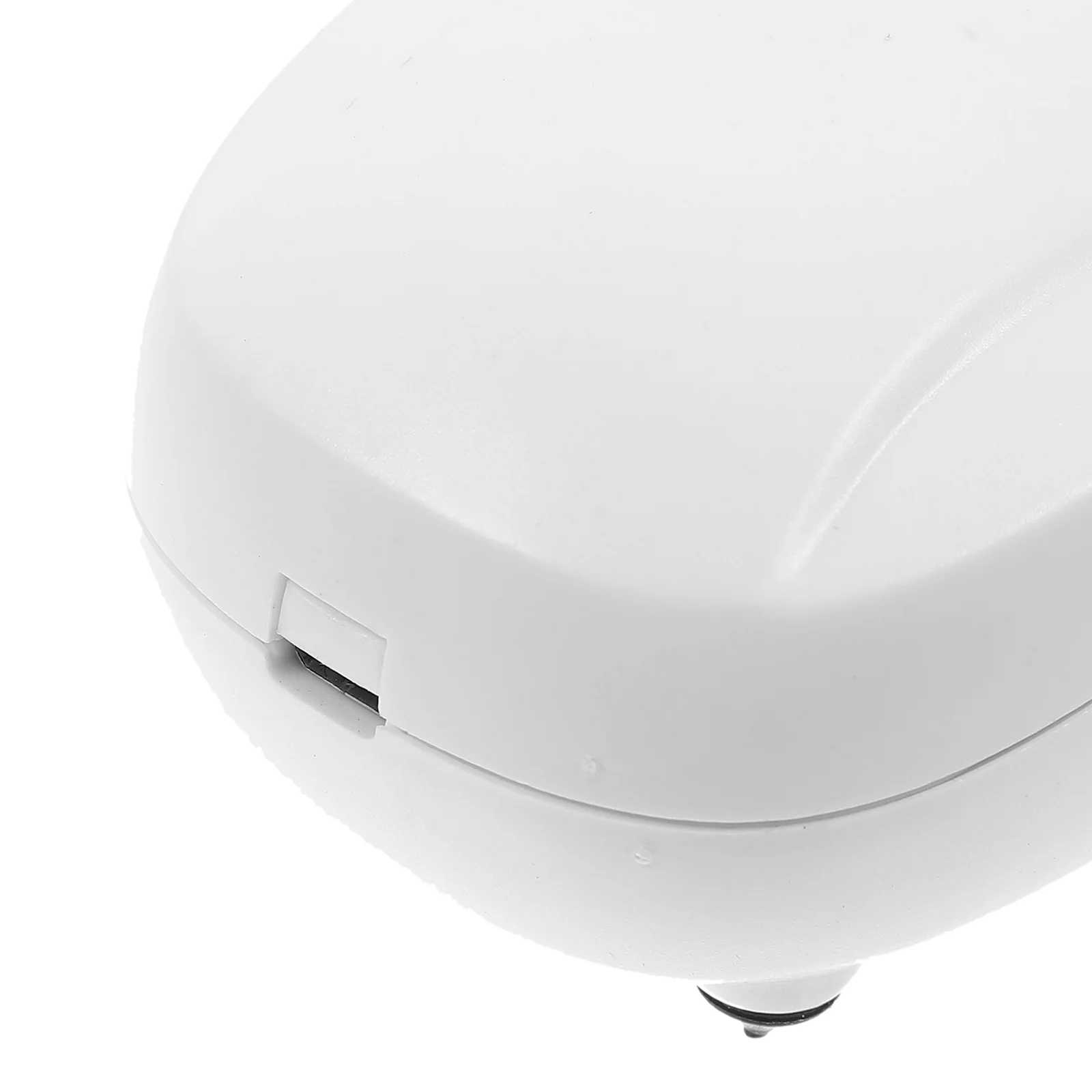 

Mini USB Aquarium Oxygen Pump Compact Portable Plastic Fish Tank Aerator Air Pump Stable Bubble Oxygenation Tool Quiet