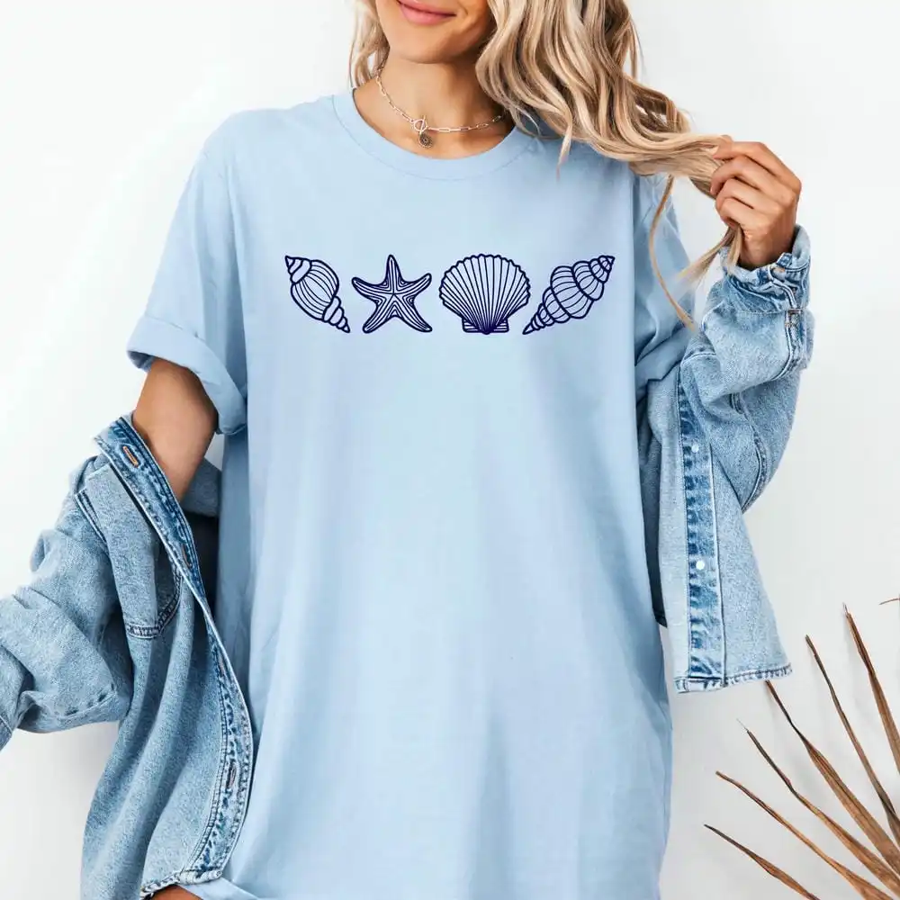 

Vintage SeaShell Beach Print Summer Comfort Aesthetic T-Shirt Short Sleeve Crewneck T-Shirt Ocean Lover Gift Casual Streetwear