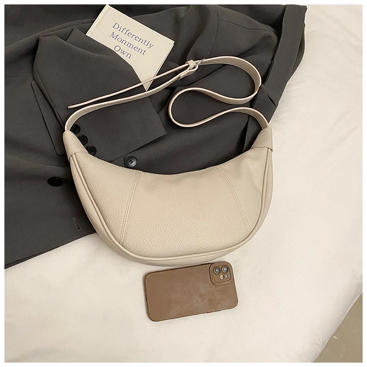 حقائب كتف جديدة أنيقة عالية الجودة من البولي يوريثان على شكل هلال للنساء 2025 محفظة كروس فاخرة بتصميم تحت الإبط حقيبة يد للسيدات #5