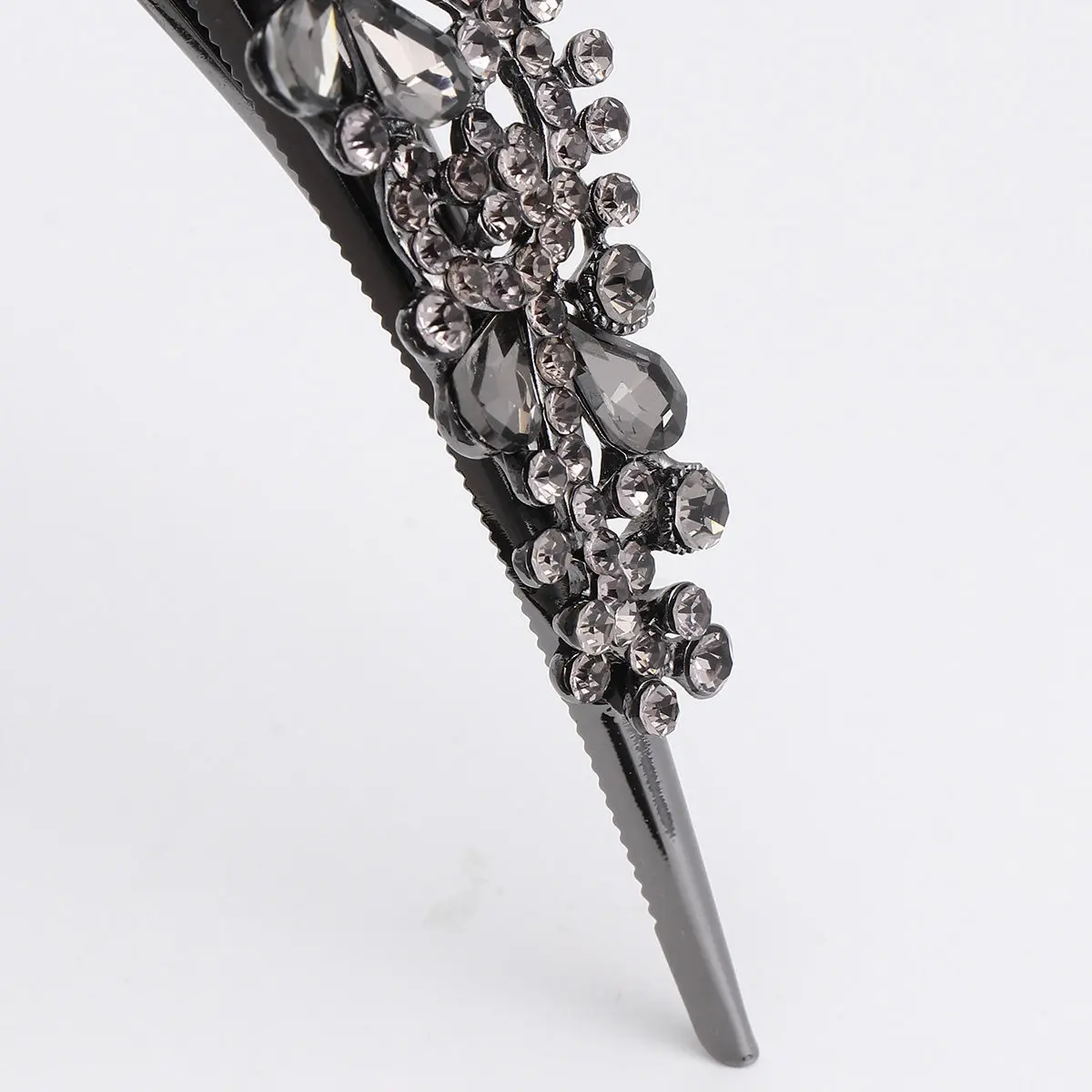 

1Pcs Vintage Duckbill Clip Rhinestone Hairpin Alloy Hair Styling Barrette for Face Washing Long Hair Fixing Duckbill Clip