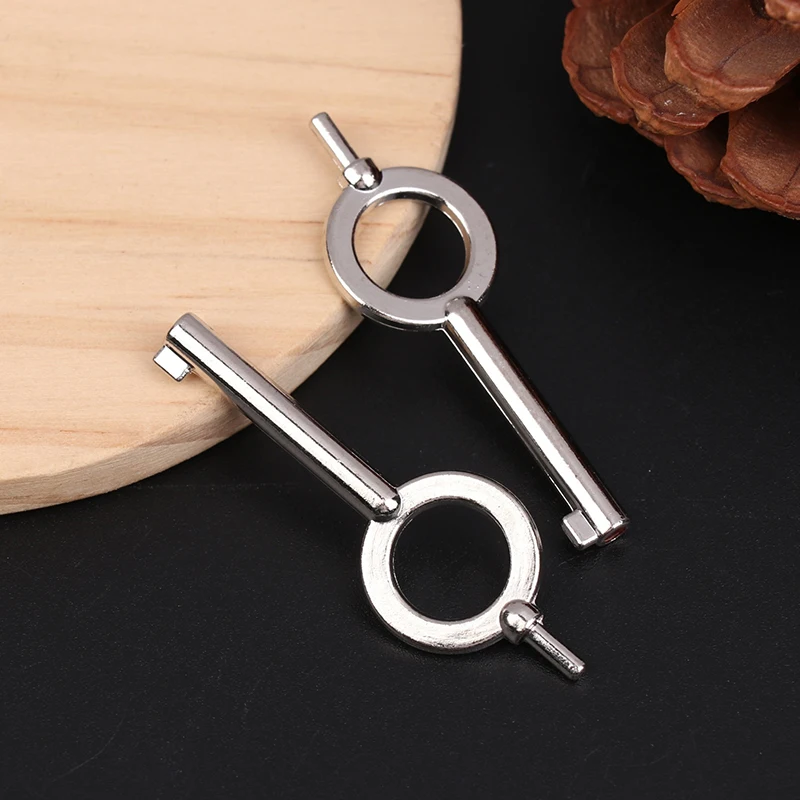 2pcs Standard Law Enforcement Handcuffs Keys American Style Universal Flat Key Blank Special Handcuff Lock Keychain