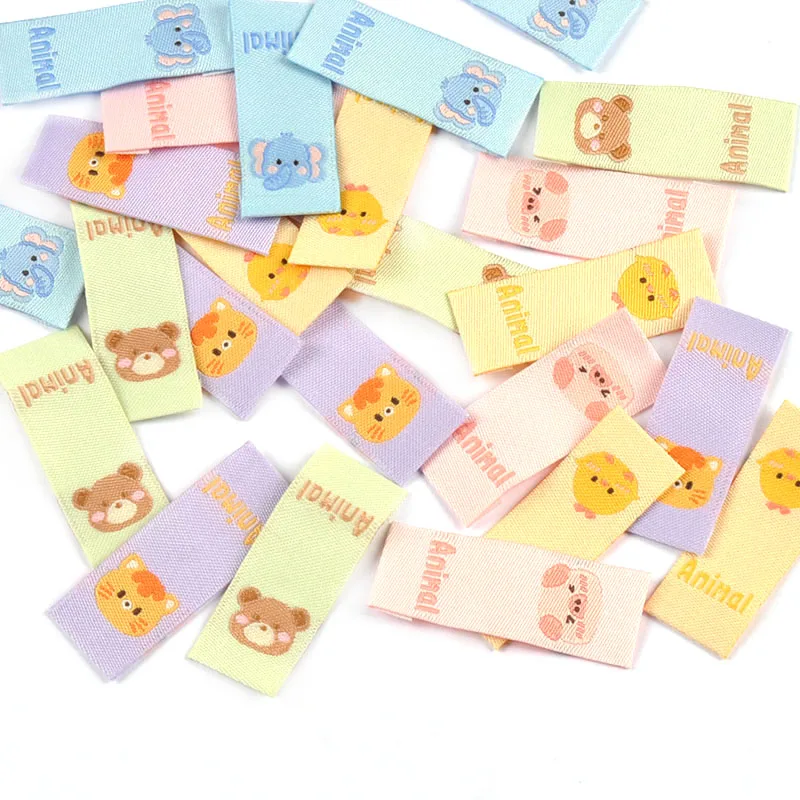 50 pz 39x15mm Kawaii Cartoon Piggy/Bear/pulcino etichette per ricamo etichette per vestiti per bambini accessori per cucire artigianato fai da te