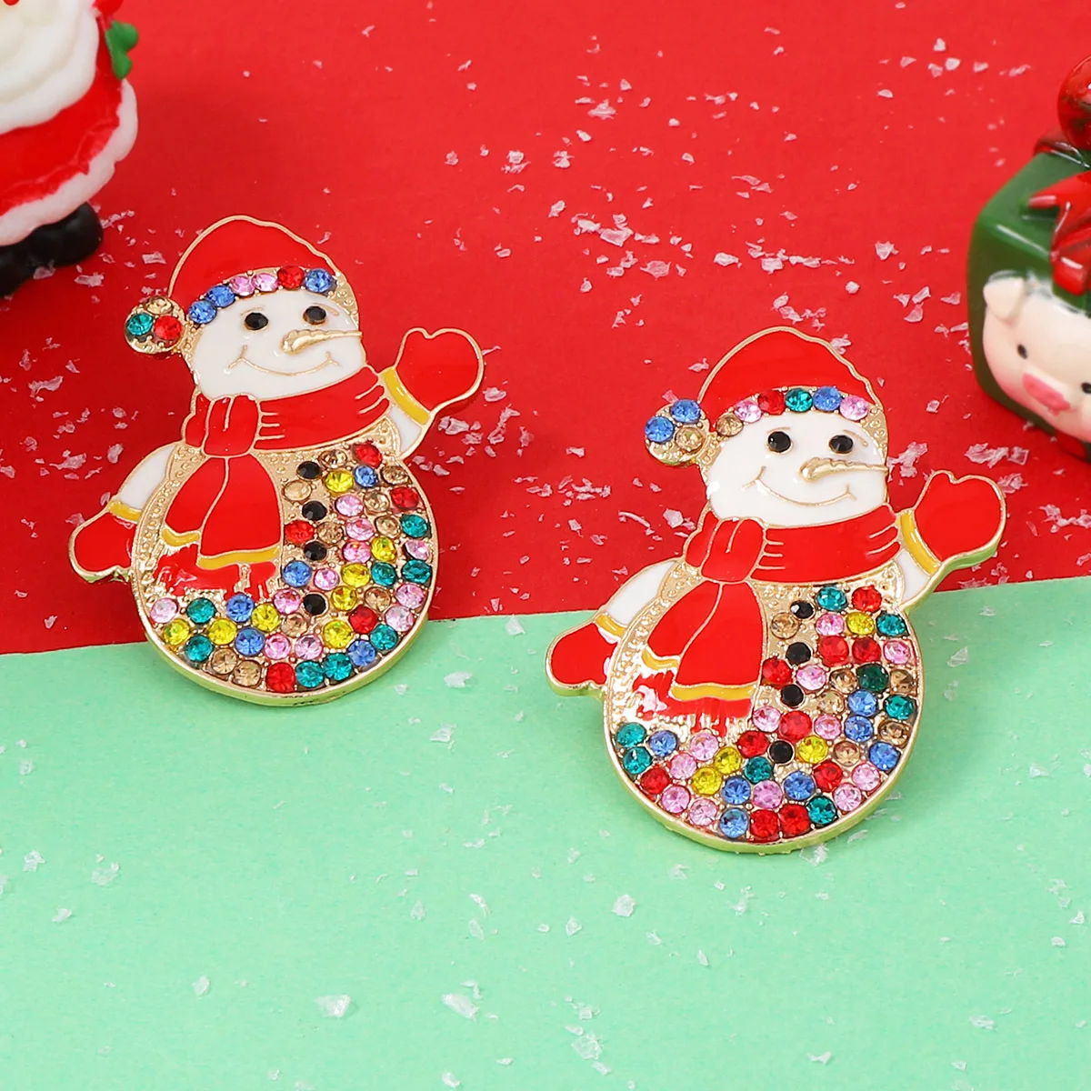 DIGADAGU المعادن عيد الميلاد حجر الراين ثلج وأقراط جديدة بسيطة أنيقة أقراط النساء السنة الجديدة حزب مجوهرات اكسسوارات