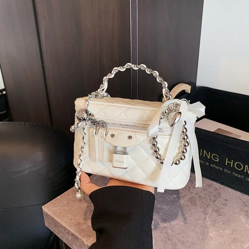 조절 가능한 크로스바디 스트랩, 정품 가죽, 명품 브랜드 핸드백을 갖춘 우아한 여성용 메신저 백