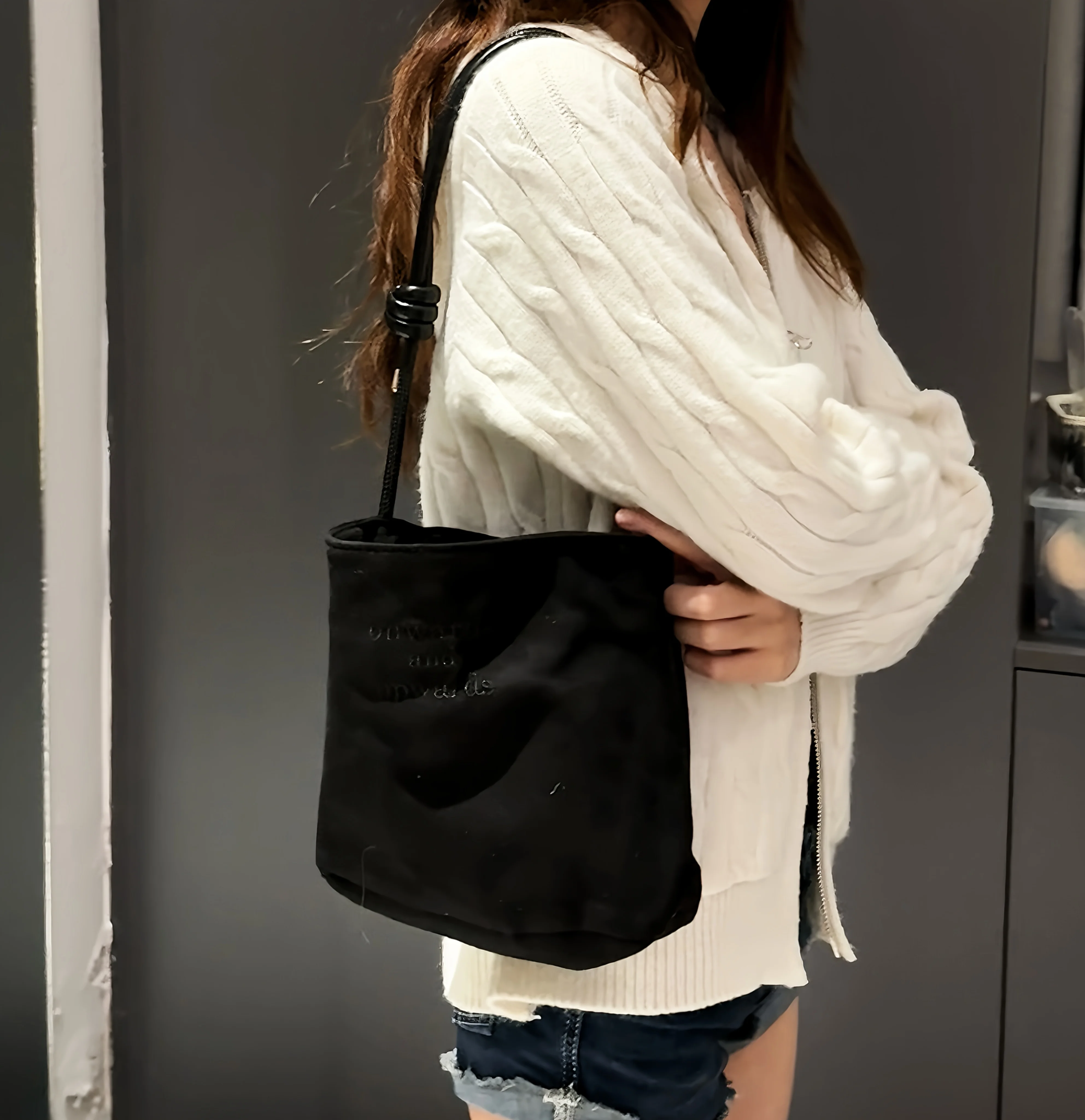 

Бархатная сумка из кожи оленя, новая сумка на одно плечо, сумка подмышки, универсальная сумка большой вместимости, модная маленькая квадратная сумка, подарочная сумка