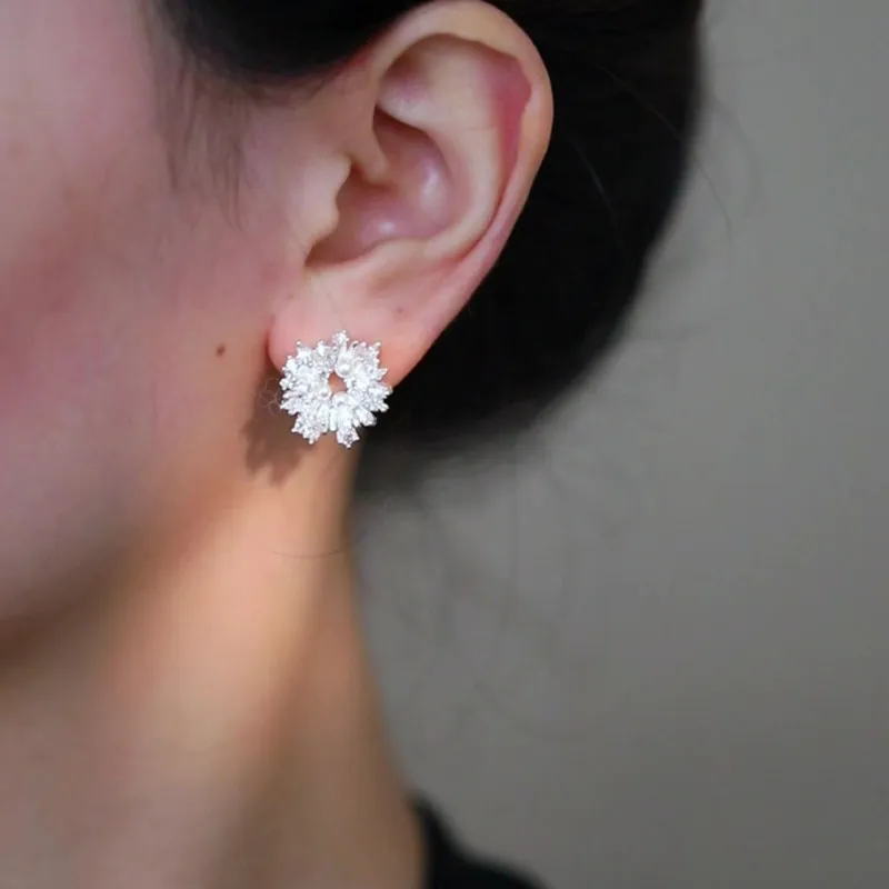 Temperament earrings retro pearl flower stud earrings early spring exquisite earrings