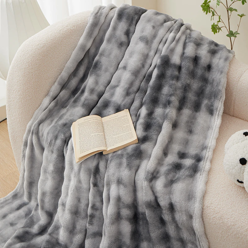 Gradient Gray Faux Rabbit Fur Throw Blanket, Cute Plush Fuzzy Blankets for Sofa Couch, Thick Fluffy Shaggy Throw for Women Men