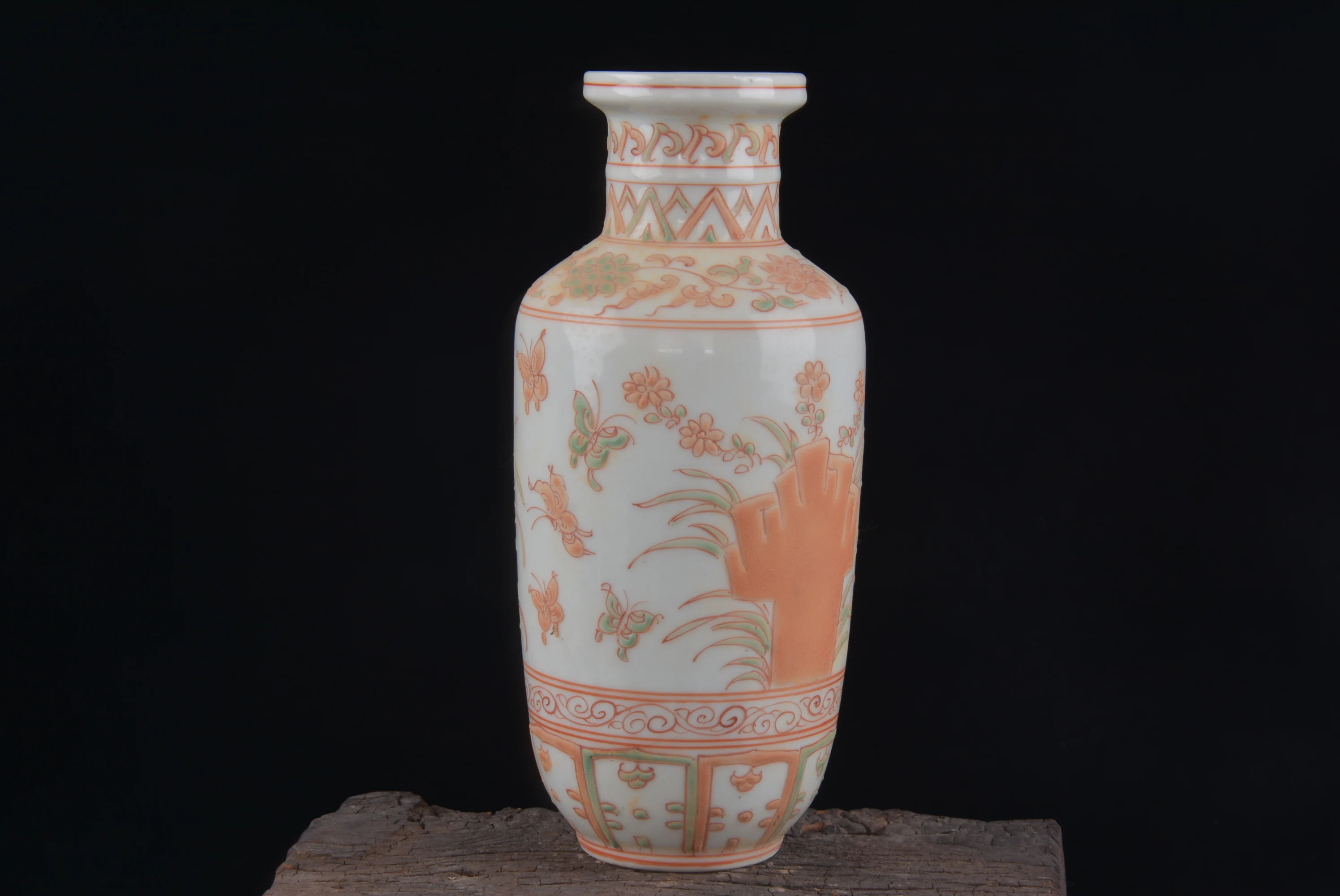 Rare MIng Dyansty porcelain bottle ,Ceramics that glow in the dark, #02,Hand-painted crafts,Free shipping