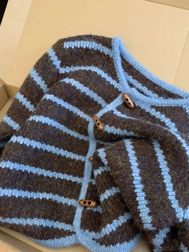 Suéter largo de punto Retro Sle para mujer, cárdigan Camere a rayas, cómodo y duradero, sensación de diseño abotonable