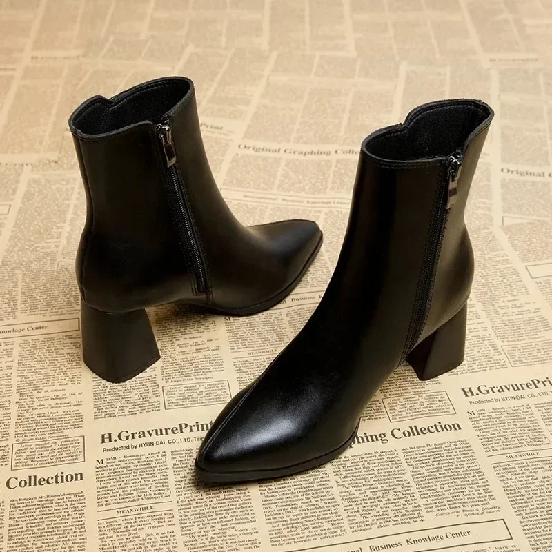 new Fashion Women Boots Autumn New British Style Thin and Thin Women's Boots Pointed Toe Thin Side Zipper Black Nude Boots Women