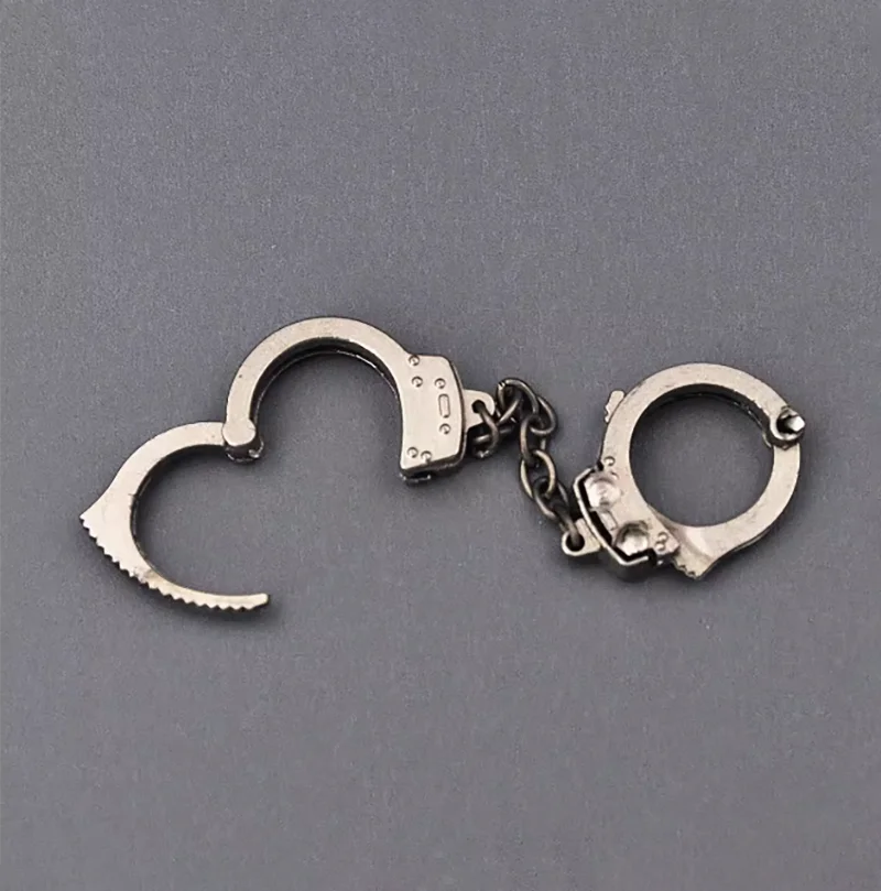 1/6 Scale Metal Han… - image