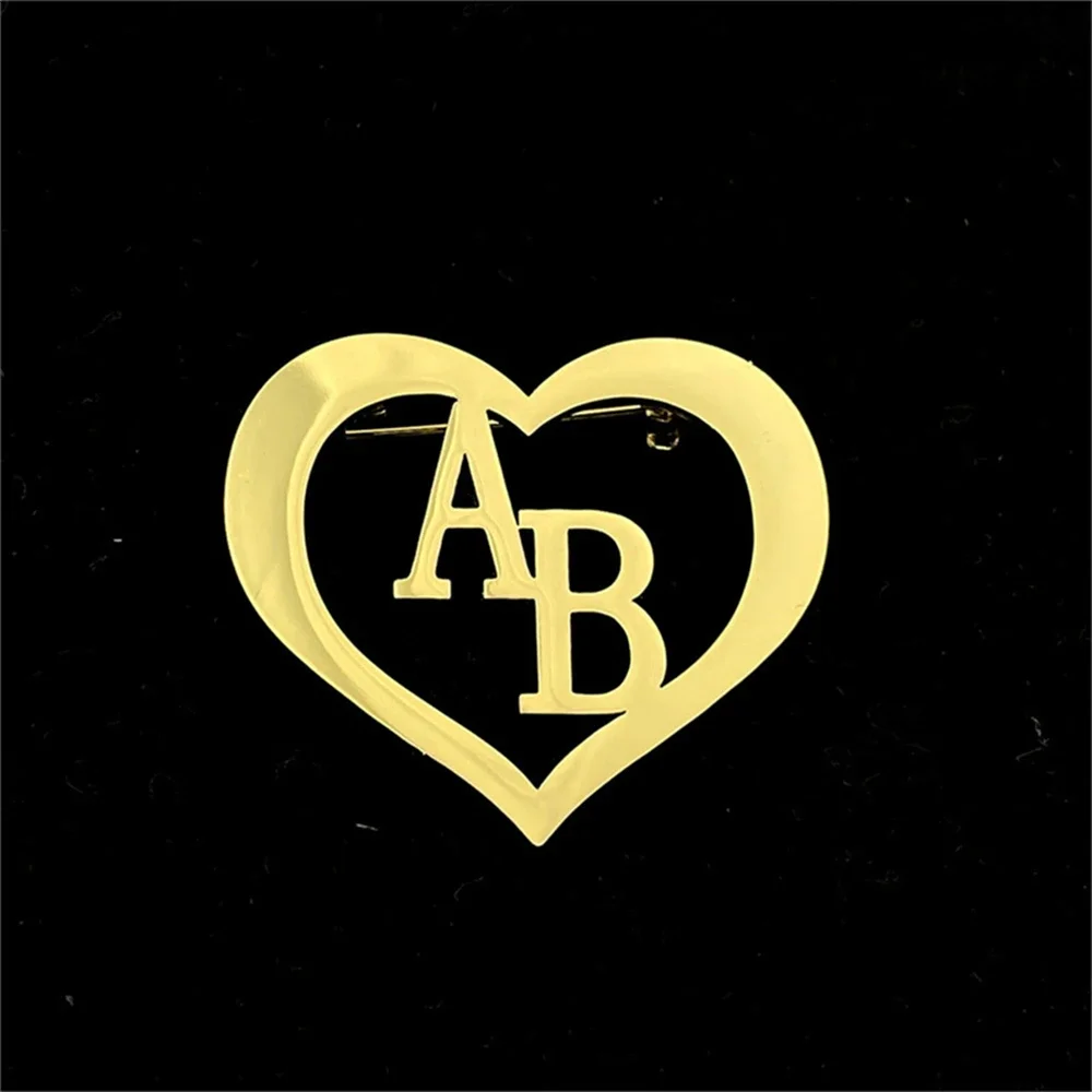 

New Custom Name Initials Brooch for Women Personalized Stainless Steel Heart Jewelry For Women Fashion Children's Christmas Gift