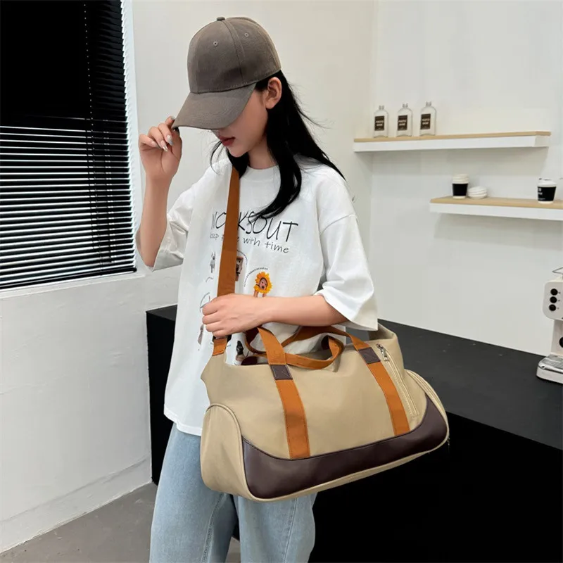 Female Gym Bag Sports Entertainment Large Weekender Training Shoulder Punching Men's Soccer shoes Punching For Suitcases Travel