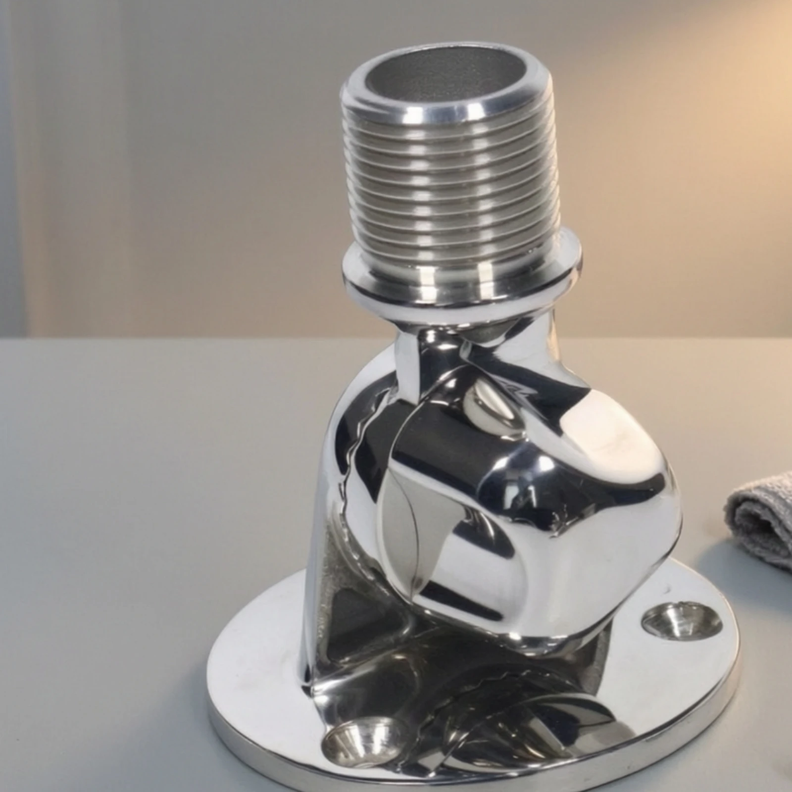 Adjustable Antenna Base Mount Polished Ratchet Antenna Mount Rust-Proof Long-Lasting for Boats, Yachts