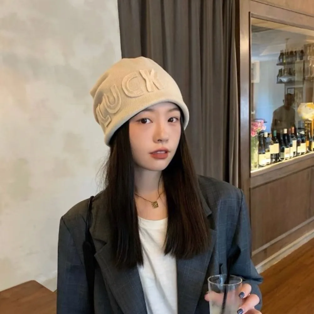 Polyester Fiber Women Beanie Hat Letter Embroidery Soft Knit Fabric Letter Knit Beanie Korean Japanese Style Pull On Hat