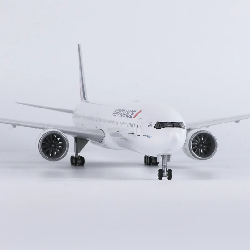 1/150 Large Scale Plane 47cm France B777 Diecast Airplane Model Kit with Stand For Collection Display or Aviation Enthusiast Gif
