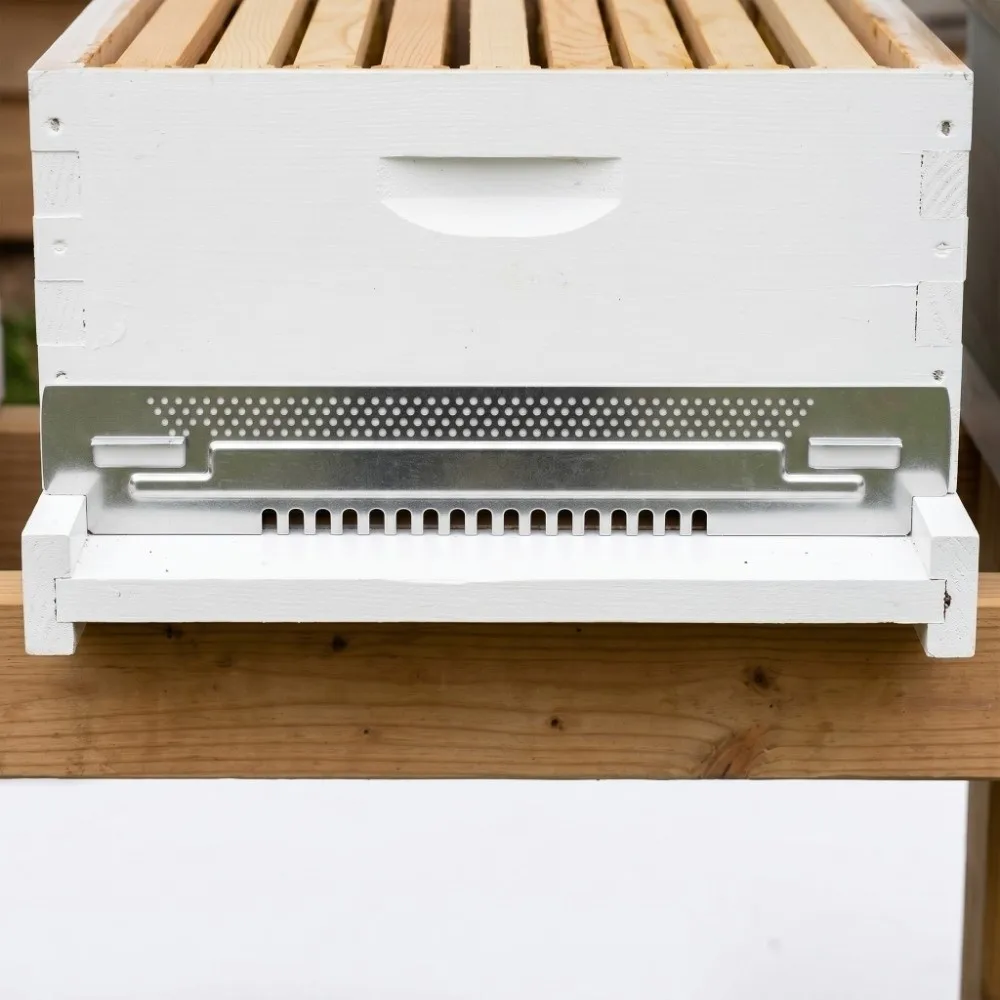 Galvanized Iron Beehive Mouse Guard Nontoxic Escapeproof Entrance Reducer Detachable Beehive Sliding Gate Hives Entrance