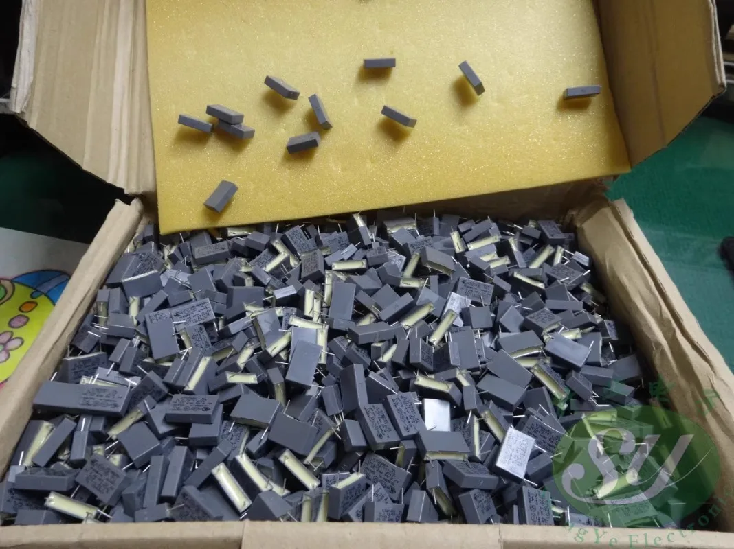 20 Stück von R46KI 2100001 M 0,01 uf/275 VAC 10 nf 103, neuer Folienkondensator