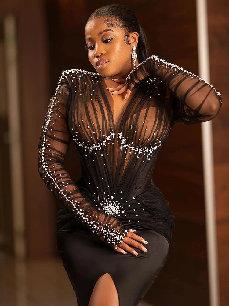 Robe de soirée de célébrité, Sexy, noire, style sirène, col en v, paillettes perlées, manches longues, fente avant, coupe cintrée, transparente