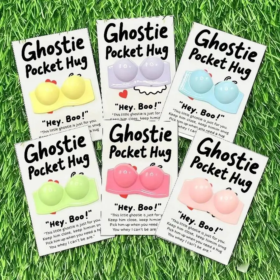 1/5/10/20/50/100pcs Cute A good friend is like a bra Novel bra pocket hug gift card set, synthetic resin, unique encouragement c