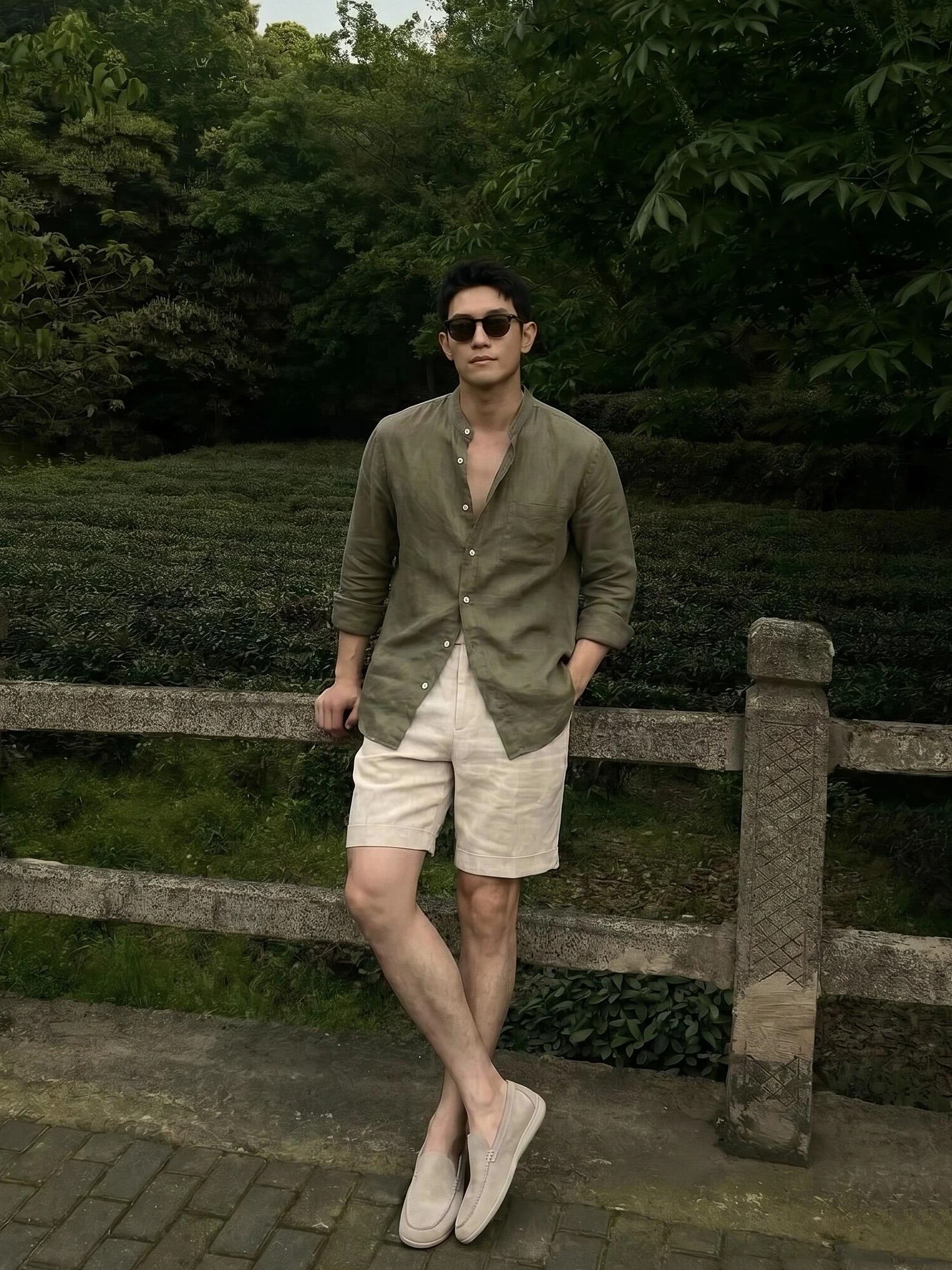 

Men's Casual Linen Shirt Long Sleeve Button up Stand Collar Loose Fit Spring Summer Comfortable Breathable Eco-Friendly