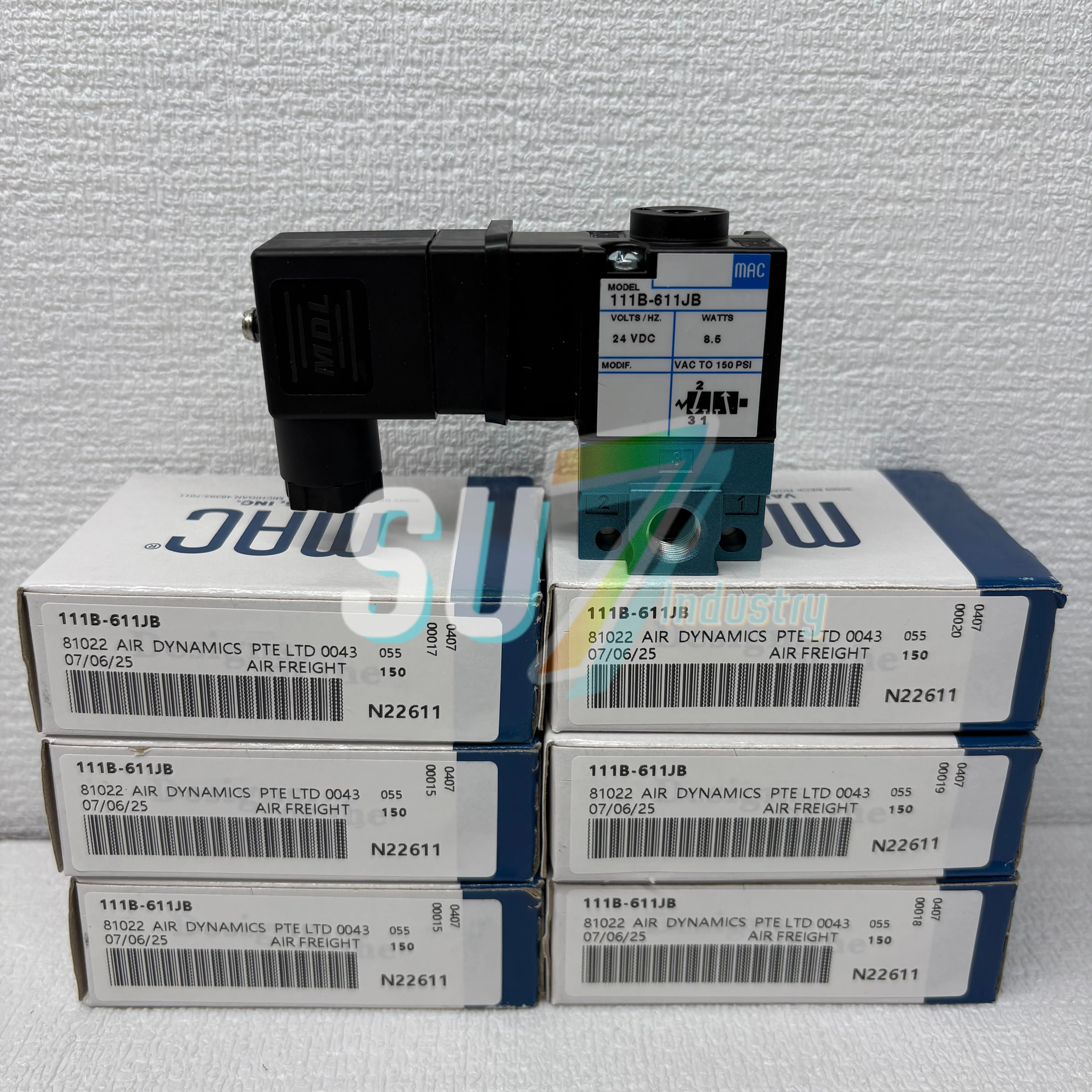 

111B-611JB новый в коробке электромагнитный клапан