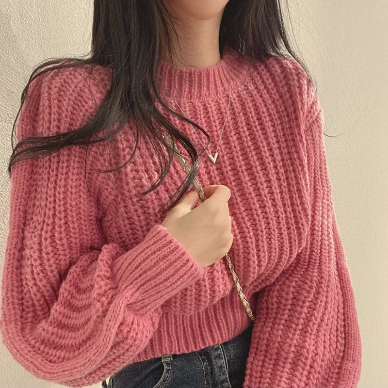 Maglione corto casual tinta unita Maglieria da donna calda ed elegante 2025 Pullover lavorato a maglia con maniche a lanterna con o-collo da donna autunno inverno