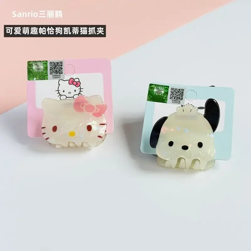 

Three new styles of Rio Hello Kitty cute innovative hair clip cartoon hair accessories acrylic high-value bangs hair clip gift