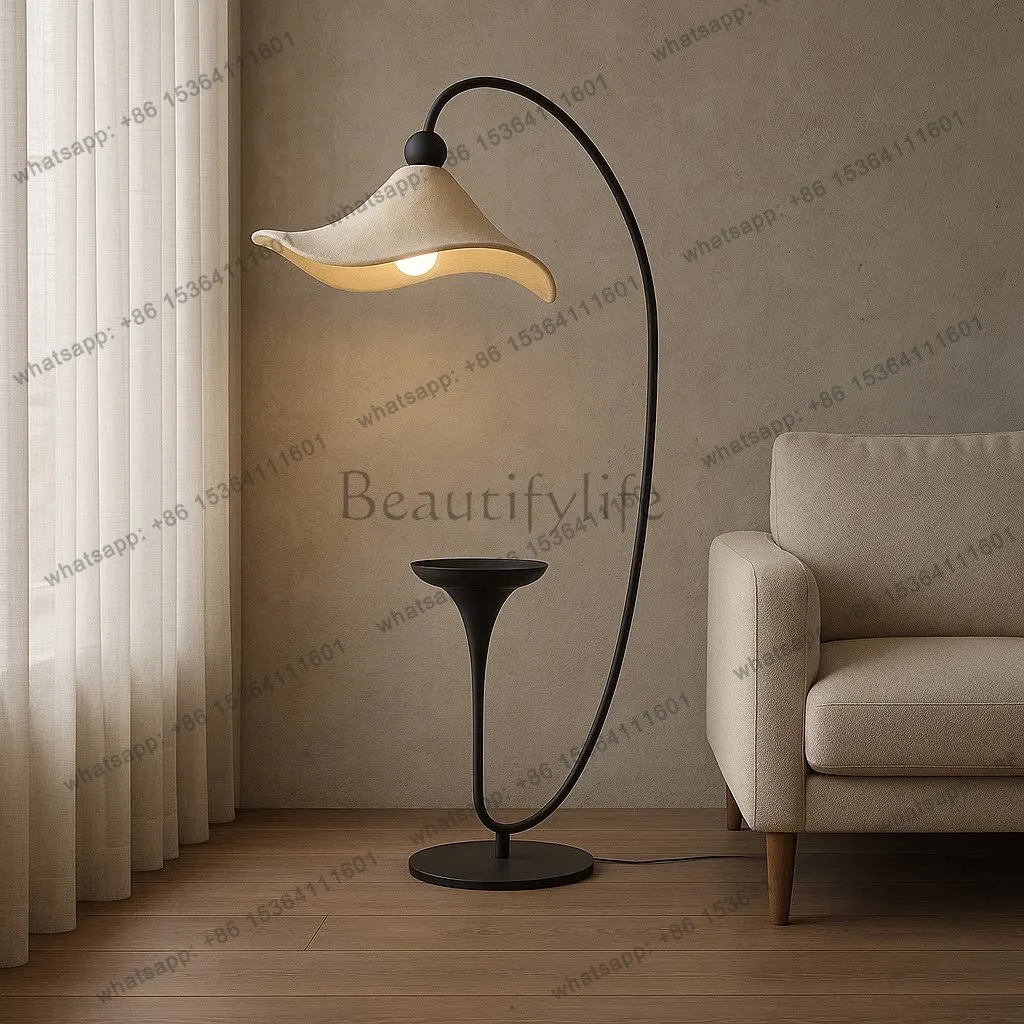 Wabi sandy wrought iron floor luminous body black and white color scheme decorative ornament