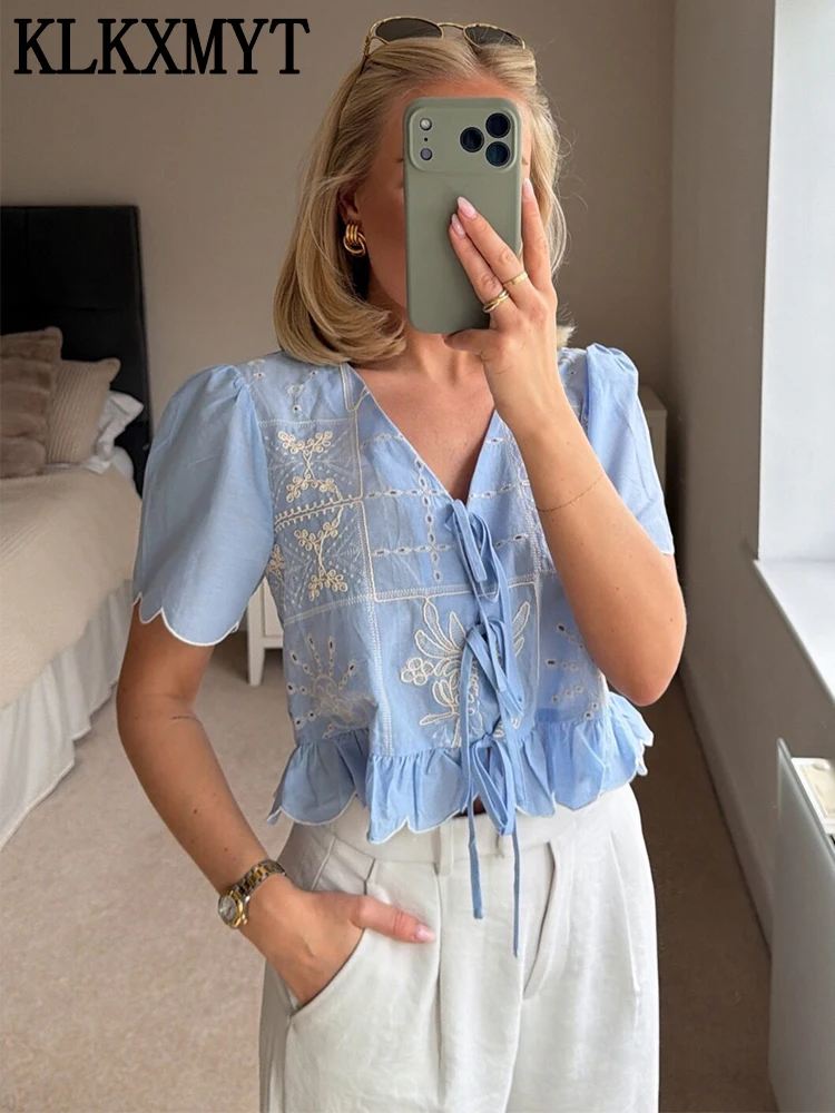 KLKXMYT Elegante, schicke, bestickte Bluse für Damen – Frühjahr/Sommer 2026 – Schlichte V-Ausschnitt-Bluse mit Schleife und kurzen Ärmeln ﻿