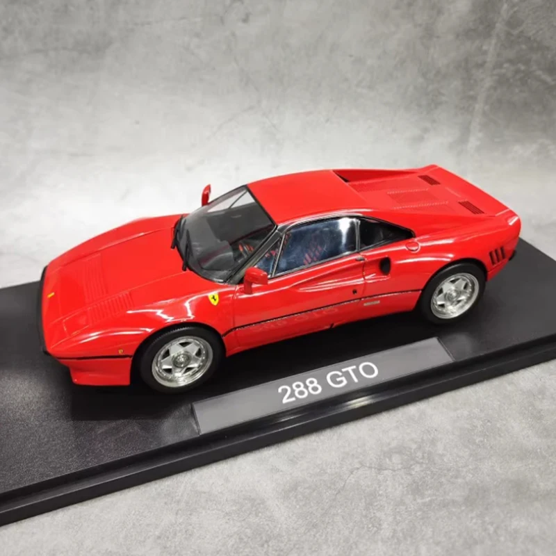 Diecast 1:18 Scale 1984 288 GTO Supercar Red Alloy Racing Model Finished Simulation Collection Decoration Gift Toy Display