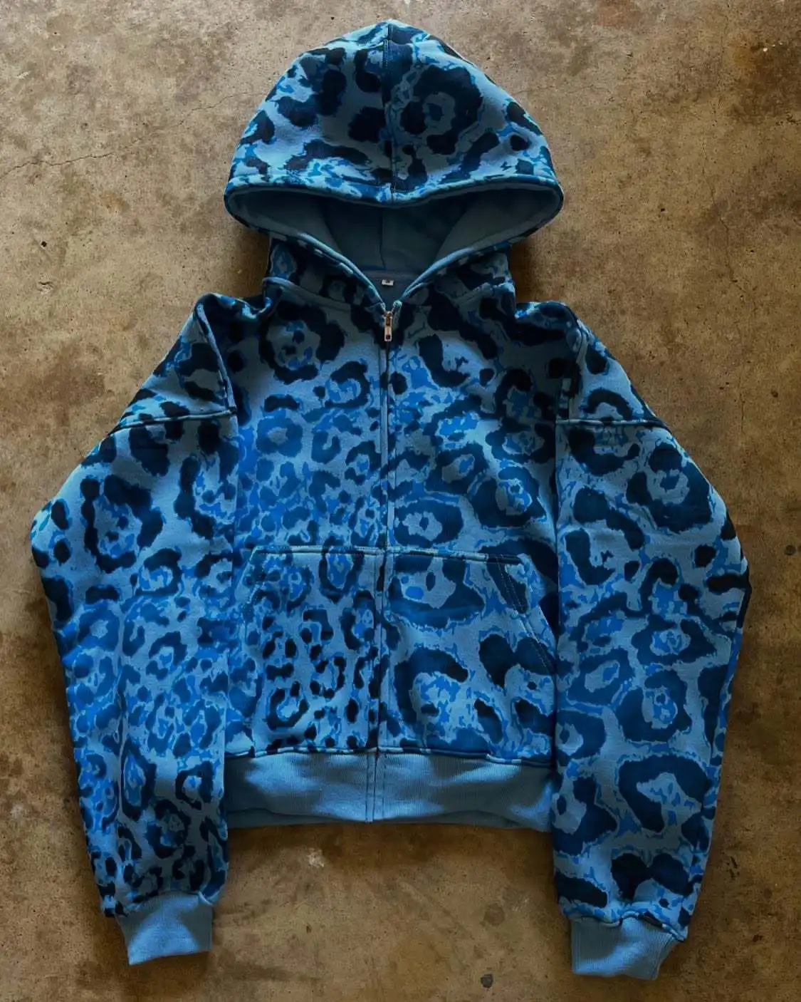 Y2K الموضة الأمريكية ريترو الشرير سستة سترة هوديس جديد ليوبارد طباعة شارع العليا عادية الورك Honeysuit المرأة بلوزات