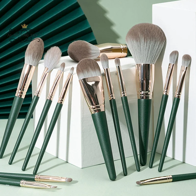 14 pièces pinceaux de maquillage ensemble doux visage yeux maquillage brosse fard à paupières brosse sourcil mettre en évidence lèvres brosse multifonctionnelle débutant