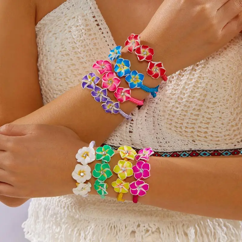 Pulsera Boho Chic con Trenza Floral para Mujer, Brazalete de Cuerda con Cuentas Ajustable, Estilo Veraniego para la Playa