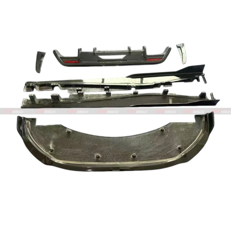 Suitable for the LC500 500h modified TOMS model carbon fiber front lip side skirt and rear lip small bumper view 6