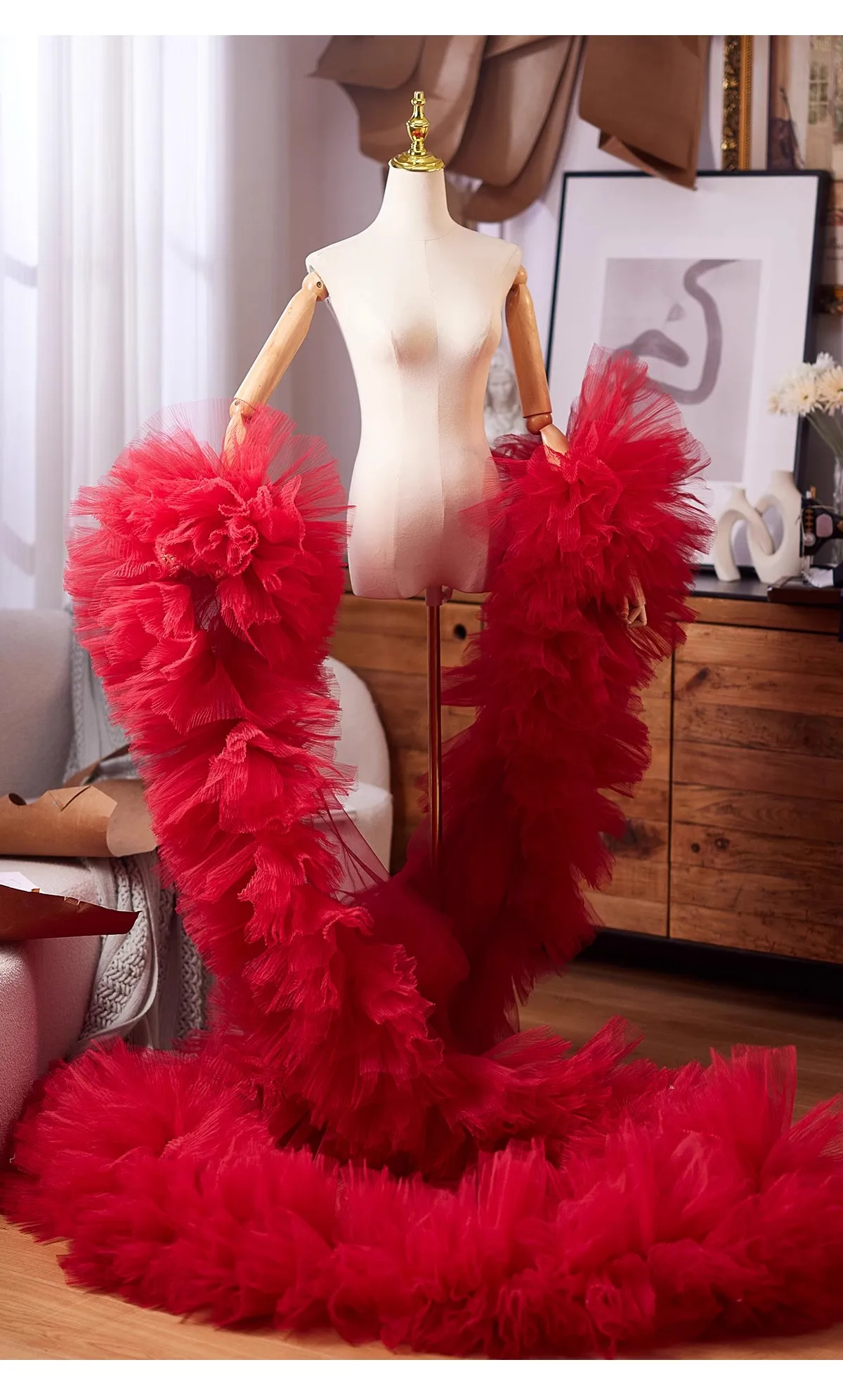 Roter Mesh-Schal Design Sense Tüll Cape New Host Abendkleid-Accessoires Luxuriöses Schleppzubehör für Fotos