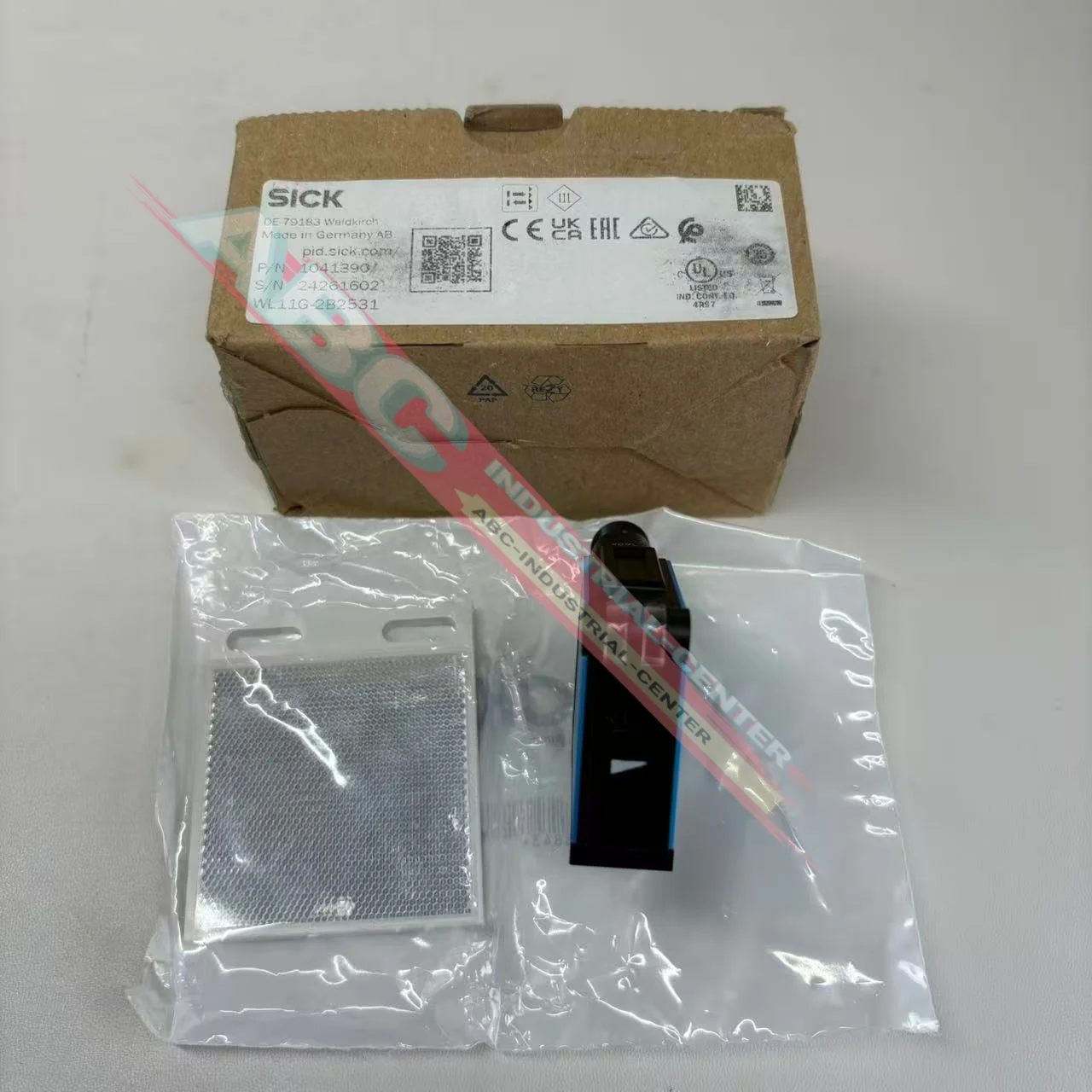 photoelectric sensor WL11G-2B2531 1041390    100%NEW